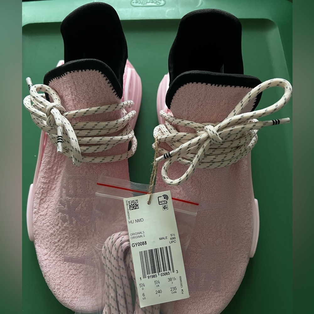 Adidas Originals x Pharrell Williams Hu NMD True Pink US Mens 6/Womans  7.5